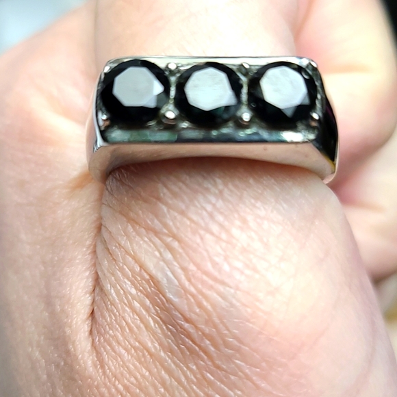 Thai Black Spinel Men's Ring Size 11 - Picture 3 of 6